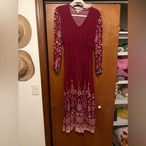 Elegant Burgundy Long Sleeve Dress pink rose